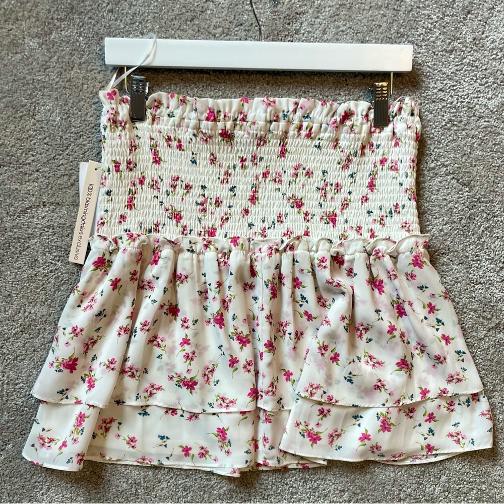 Aqua Women's Smocked Skirt
